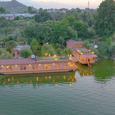 Hotel Peacock Houseboats Srīnagar Exterior foto
